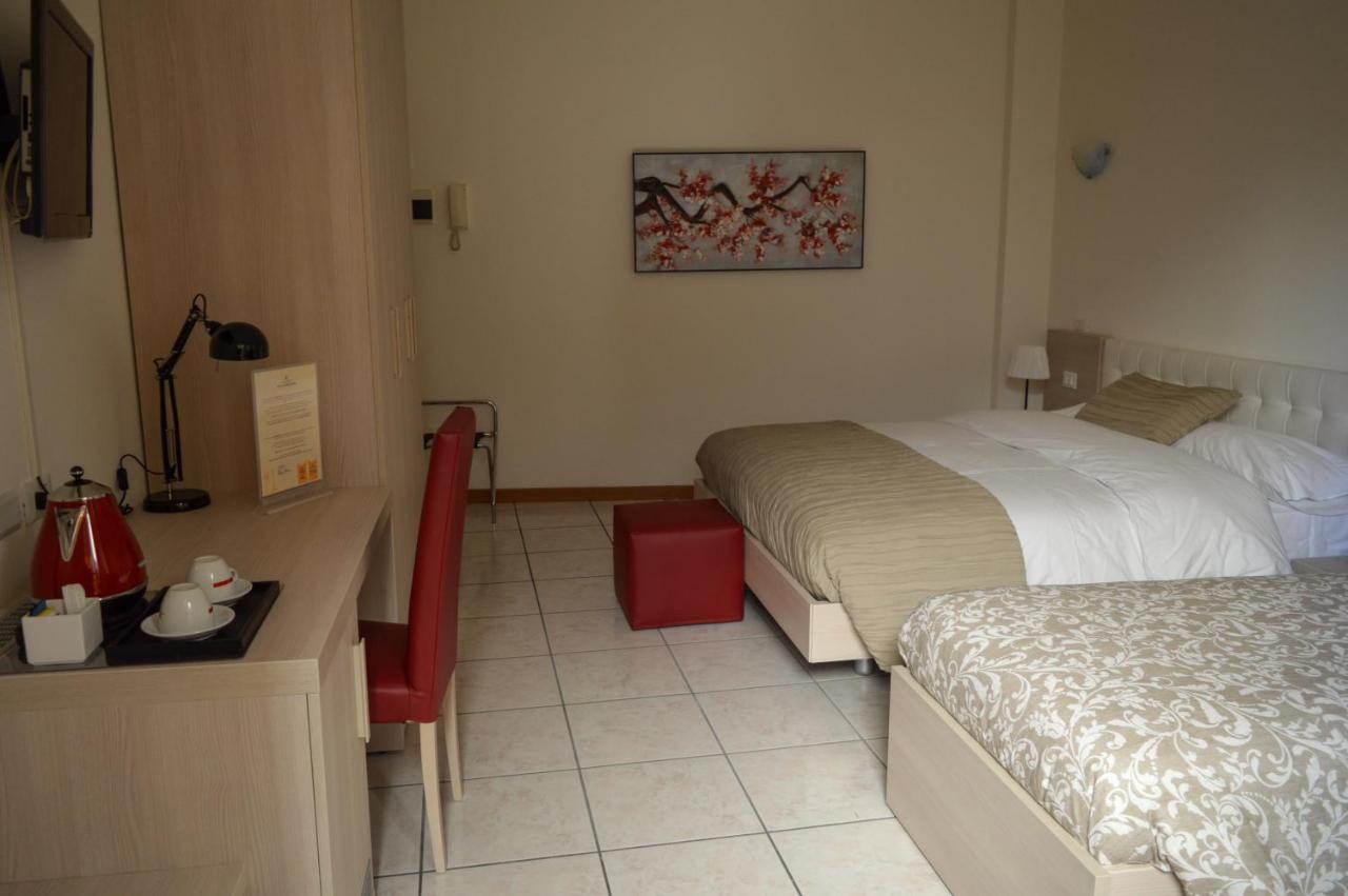 La Contrada Bed & Breakfast Sarnico Exterior photo