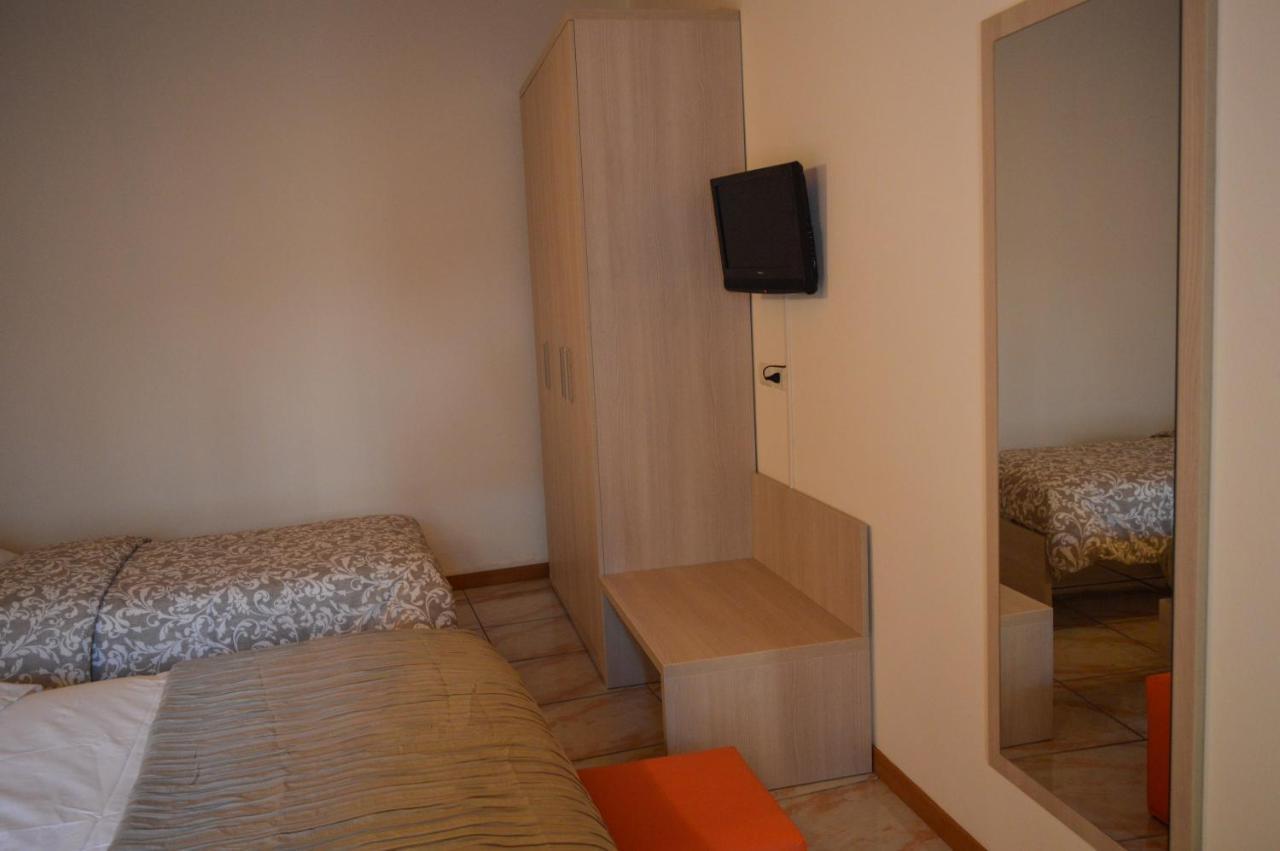 La Contrada Bed & Breakfast Sarnico Exterior photo