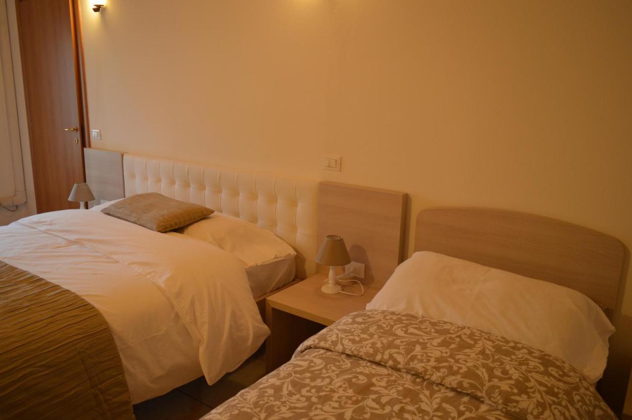La Contrada Bed & Breakfast Sarnico Exterior photo